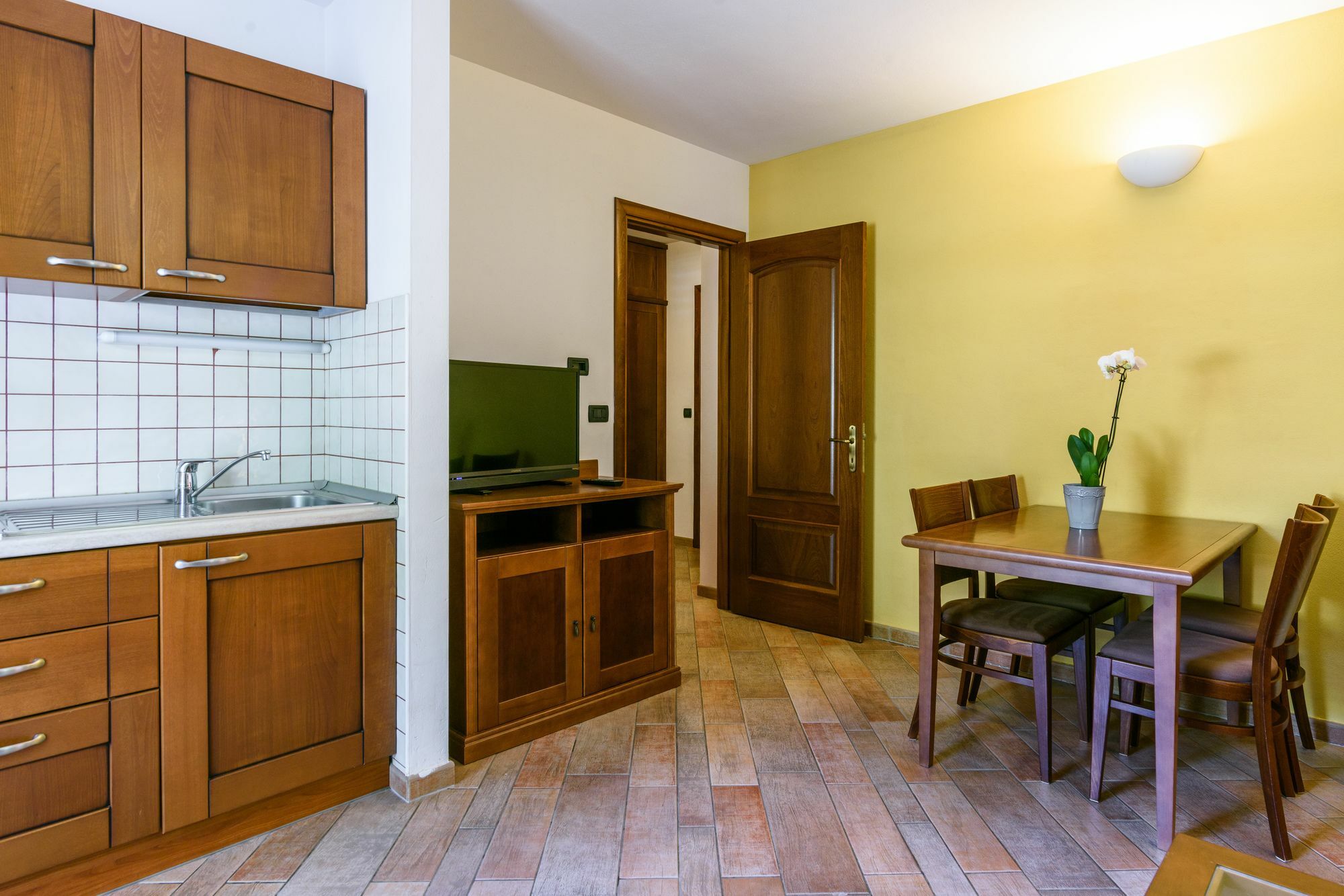 Villa Lavandula With Heated Swimming Pool تروغير المظهر الخارجي الصورة
